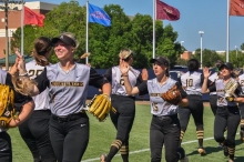 11 Mountaineers Named as NFCA Scholar-Athletes